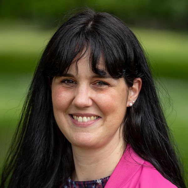 Portrait von Susanne Kurz